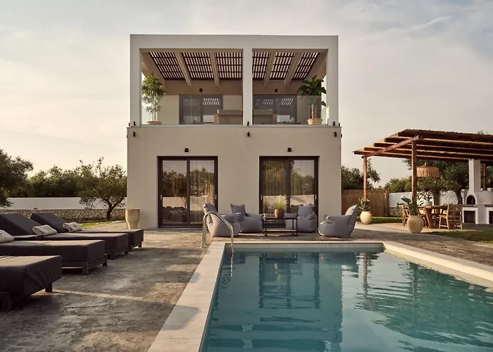 Villa Cozy Aura Residence, By Tk Premium